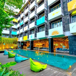 https://tijili-seminyak.ubudhotelsnow.com